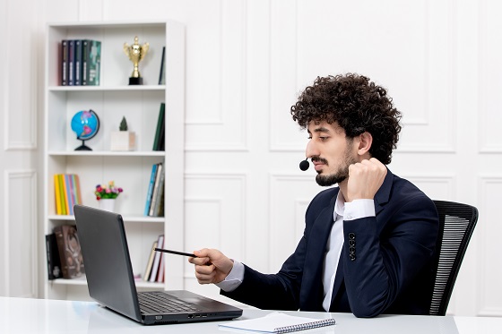 virtual assistant imnage